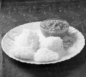 Idiyappam & Malabari Veg Kuruma