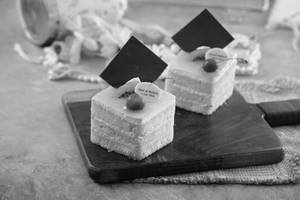 Mango Kiwi Pastry