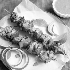 Chicken Tikka Kabab (6 Pcs)
