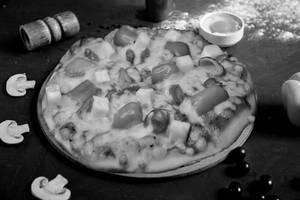 Dreamy Paneer Pan Pizza