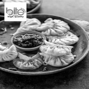 Paneer Steamed Momos [8 Pcs] [Serves 1-2]
