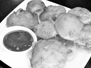 Batata Bhaji (pakoda)