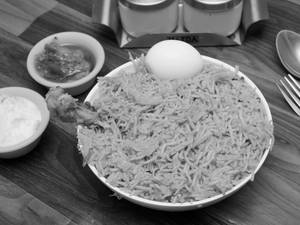 Chicken Bucket Biryani (Serves 4 To 5 Persons)