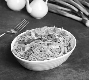 Hakka Veg Noodles 