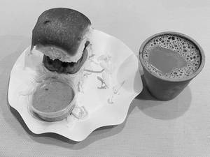 Sahu Special Chai + Vada Pav