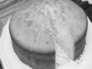 Sponge Cake (1 Kg)