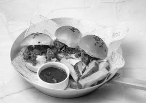 JUICY LAMB BURGER