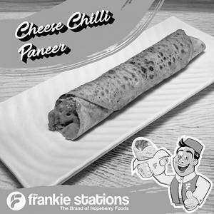 Cheese Chilli Paneer Frankie 