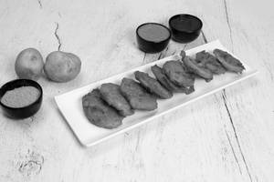 Aloo Pakoda (  10-12 pieces  )