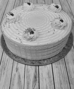 Fresh Pineapple Cake [1 Pound]