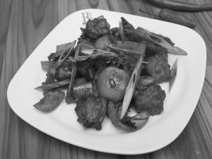 Chilli Paneer Gravy