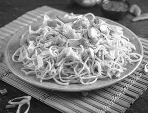 Chicken Hakka Noodles