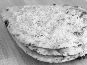 Cheese Naan