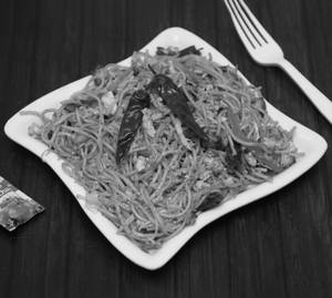 Schezwan Chicken Noodles
