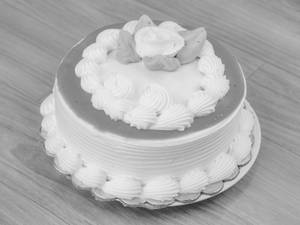 Eggless Vanilla Cake (1/2 kg)