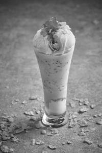 Litchi falooda