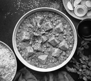 Mattar Paneer