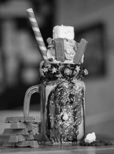 Kitkat Shake Shake
