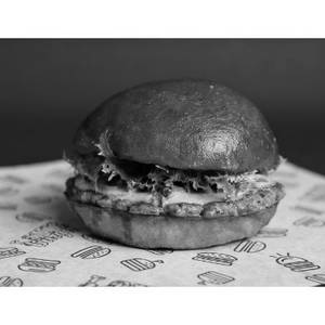 Classic Grilled Chicken Burger