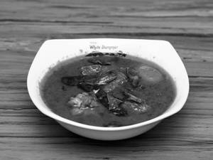 Chicken Varutharachathu