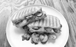 Mushroom Tandoori Veg Pizza Sandwich