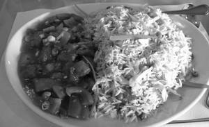 Veg Fried Rice & Chilli Panner (3 Pcs)