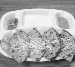 Aloo Onion Mixed Paratha
