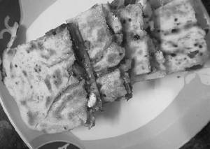 Paneer Butter Kulcha (1 Pc)