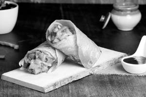 Paneer Chilli Kaati Roll