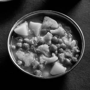 Aloo Gobi Matar Masala