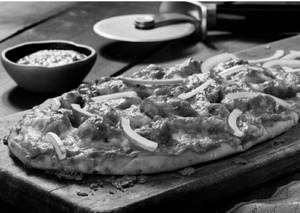 Chicken Tikka Pizza