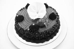 Caramel Chocolate  Cake 900g