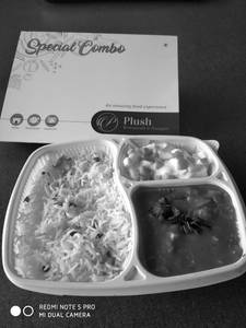 Thai Red Curry With Steamed Rice & Indian Sweet (325 Gms)