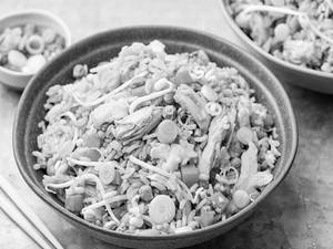 CHICKEN FRIED RICE