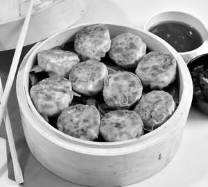 Chicken Fried Momos 8pcs