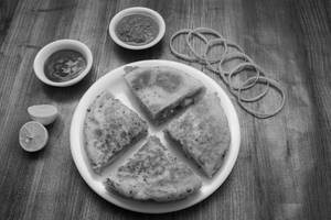 Aloo Stuffed Kulcha