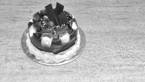 Black Currant Cake (1/2kg)