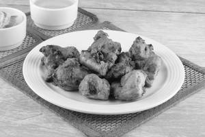 Boneless Chicken Tikka (8 Pcs)