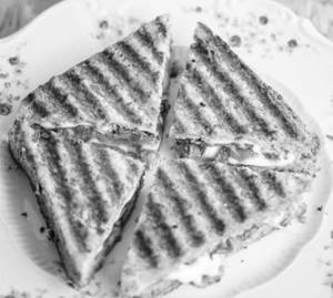 Veg Grilled Sandwich
