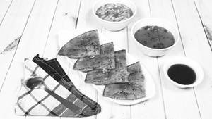 Gobhi Paratha Thali