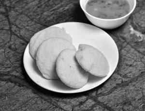 Idli Fry  (2 Pcs)