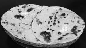 Butter Tandoori Roti ( 1 pc)