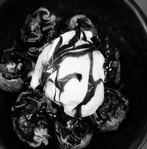Chocolate Momos