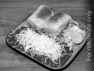 Kadha Cheese Pav Bhaji