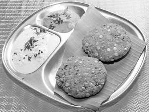 Dal Wada [ 2 Pcs ]