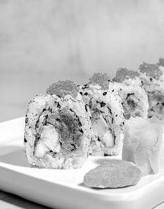 Spicy Tuna Uramaki