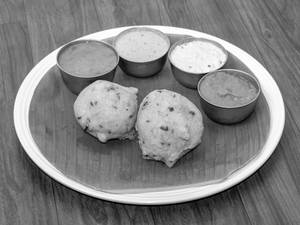 Medhu Bonda 