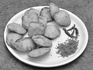 Batata Bhajiya Plate