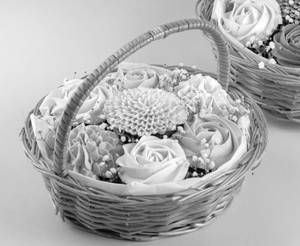 Pink & White Cupcake Bouquet