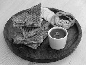 Simply Veggie Grilled Sandwich